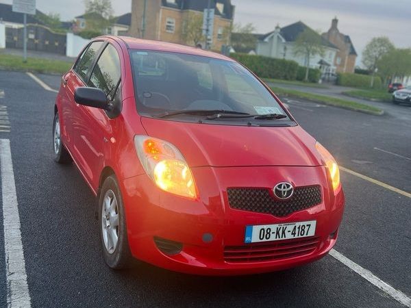 Toyota Yaris Hatchback, Diesel, 2008, Red
