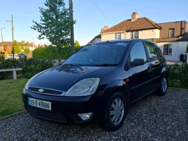 Ford Fiesta Hatchback, Petrol, 2003, Black