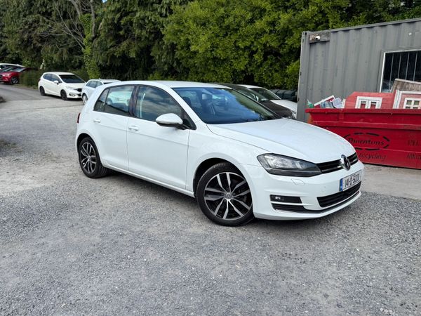 Volkswagen Golf Hatchback, Petrol, 2014, White