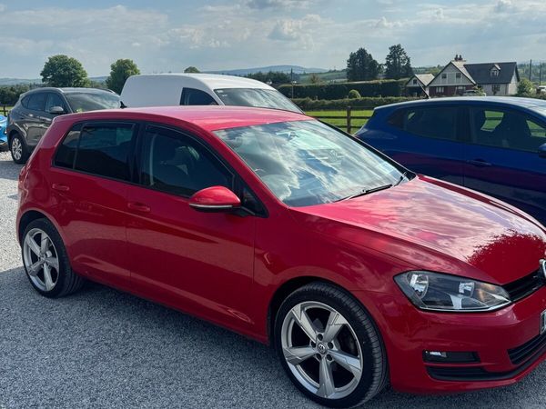 Volkswagen Golf Estate, Diesel, 2016, Red