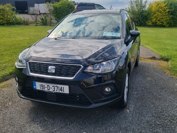 SEAT Arona Hatchback, Diesel, 2019, Black