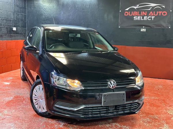 Volkswagen Polo Hatchback, Petrol, 2015, Black
