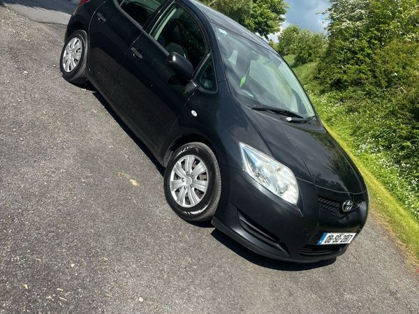 Toyota Auris Hatchback, Diesel, 2008, Black
