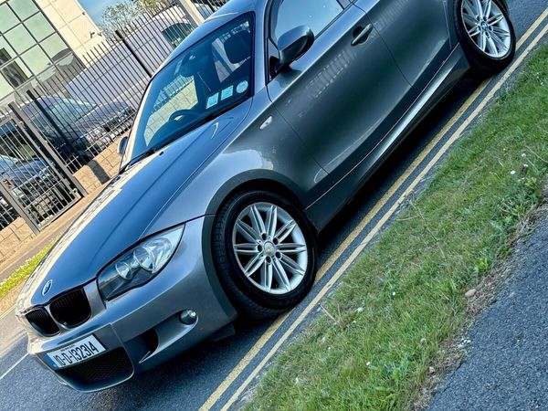 BMW 1-Series Hatchback, Diesel, 2010, Grey