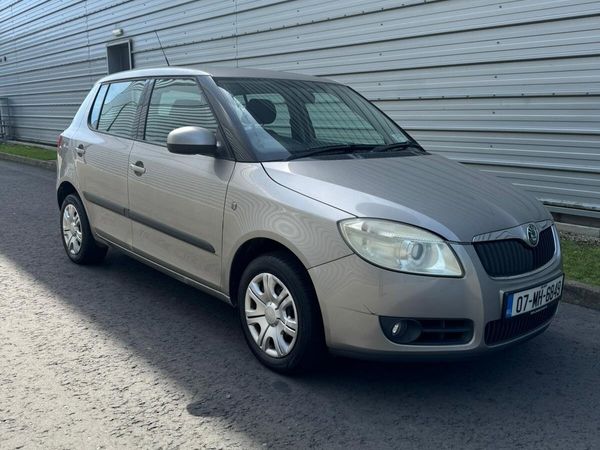 Skoda Fabia Hatchback, Petrol, 2007, Beige