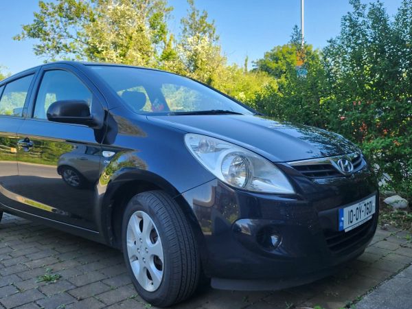 Hyundai i20 Hatchback, Diesel, 2010, Black