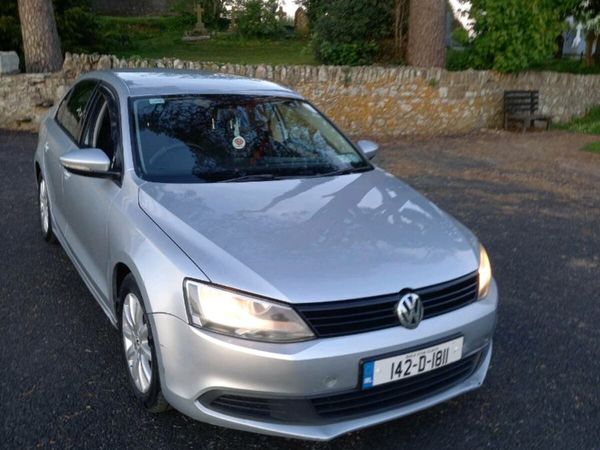Volkswagen Jetta Saloon, Diesel, 2014, Silver