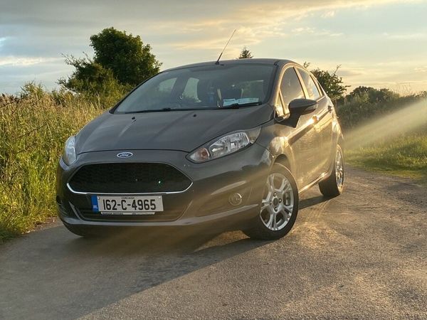 Ford Fiesta Hatchback, Diesel, 2016, Grey