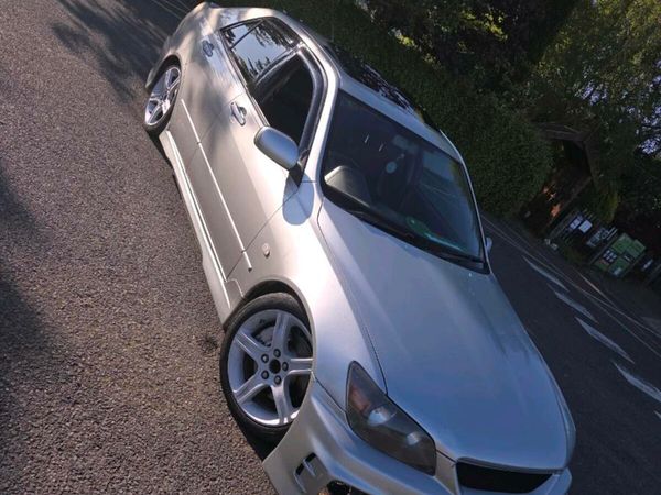 Lexus IS Saloon, Petrol, 2000, Silver