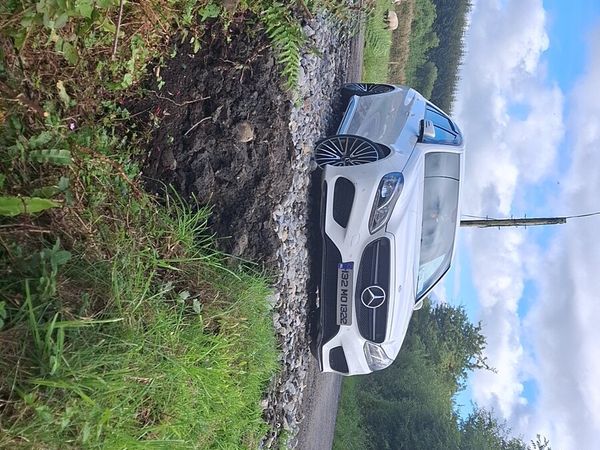 Mercedes-Benz E-Class Saloon, Diesel, 2013, White