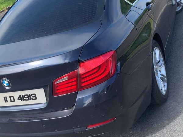 BMW 5-Series Saloon, Diesel, 2011, Blue