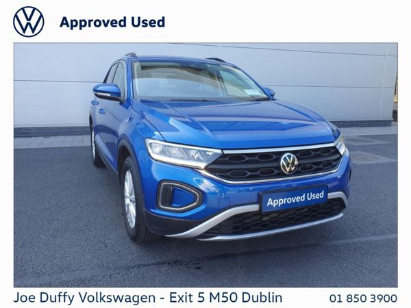 Volkswagen T-Roc SUV, Petrol, 2023, Blue