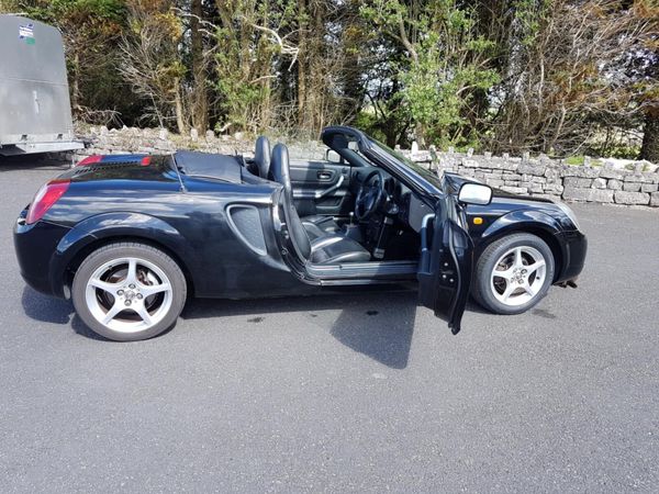 Toyota MR2 Convertible, Petrol, 2001, Black