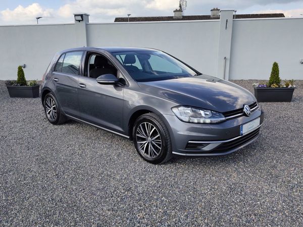 Volkswagen Golf Hatchback, Petrol, 2017, Grey