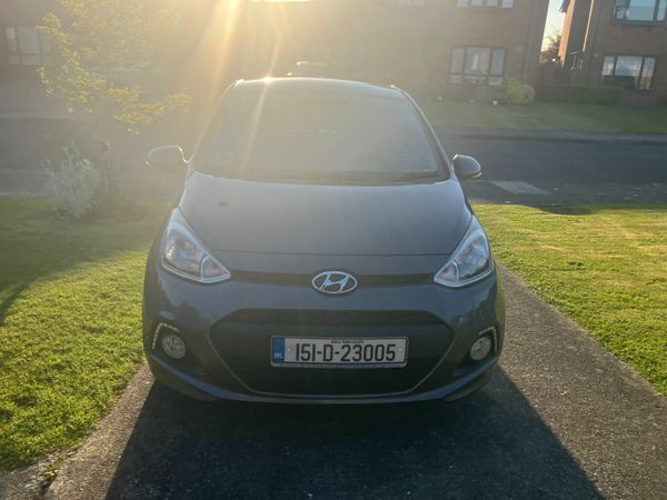 Hyundai i10 Hatchback, Petrol, 2015, Grey