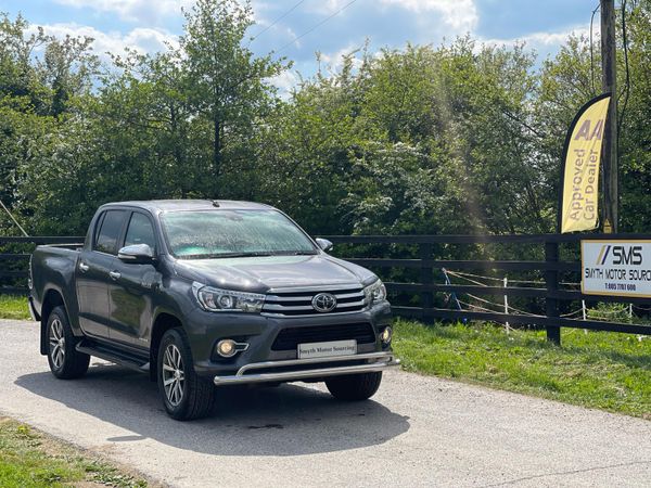 Toyota Hilux Pick Up, Diesel, 2017, Grey