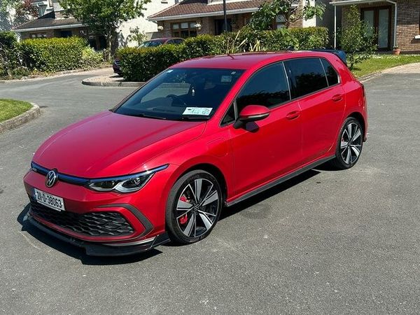 Volkswagen Golf Hatchback, Petrol Plug-in Hybrid, 2021, Red