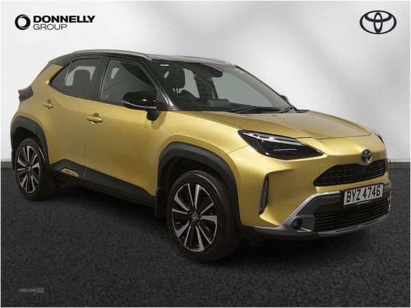 Toyota Yaris Cross , Hybrid, 2022, Yellow