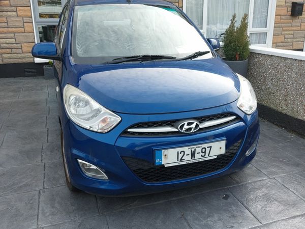Hyundai i10 Hatchback, Petrol, 2012, Blue