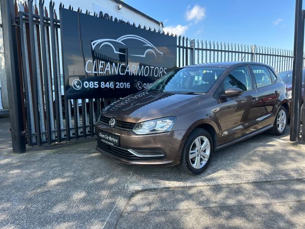 Volkswagen Polo Hatchback, Petrol, 2015, Beige