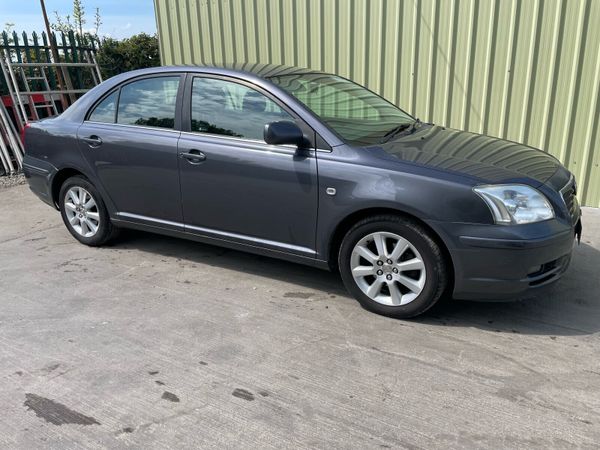 Toyota Avensis Saloon, Petrol, 2006, Grey