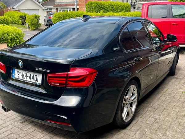 BMW 3-Series Saloon, Petrol Plug-in Hybrid, 2018, Black