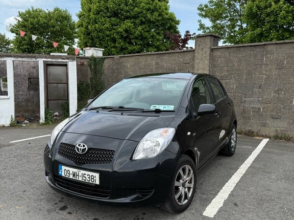 Toyota Yaris Hatchback, Diesel, 2009, Black