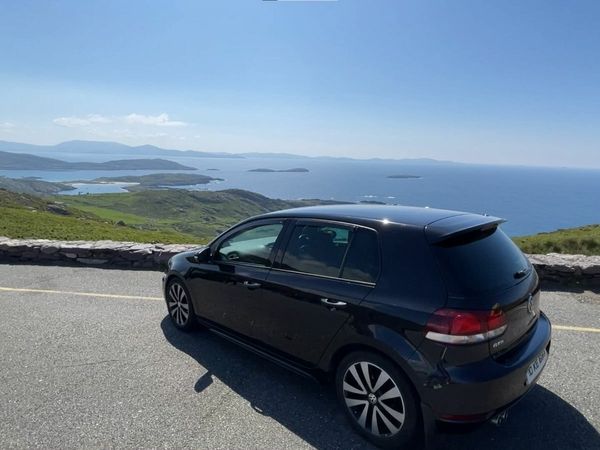 Volkswagen Golf Hatchback, Diesel, 2010, Black