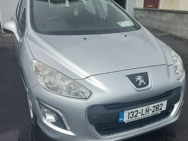 Peugeot 308 MPV, Diesel, 2013, Grey