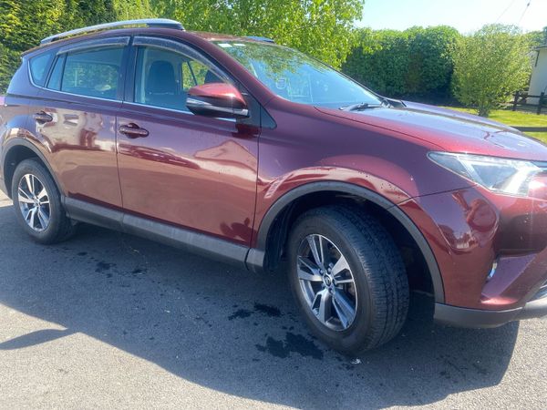Toyota RAV4 SUV, Diesel, 2016, Red