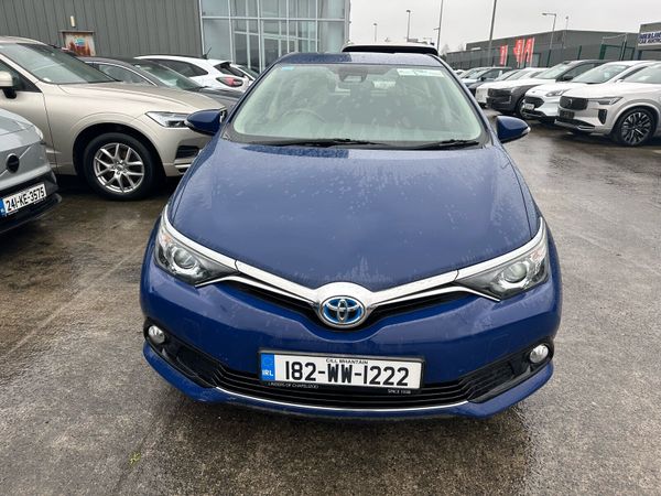 Toyota Auris Hatchback, Petrol Hybrid, 2018, Blue