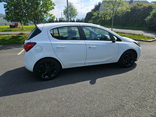 Opel Corsa Hatchback, Petrol, 2015, White