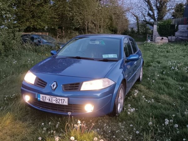 Renault Megane Saloon, Petrol, 2007, Blue