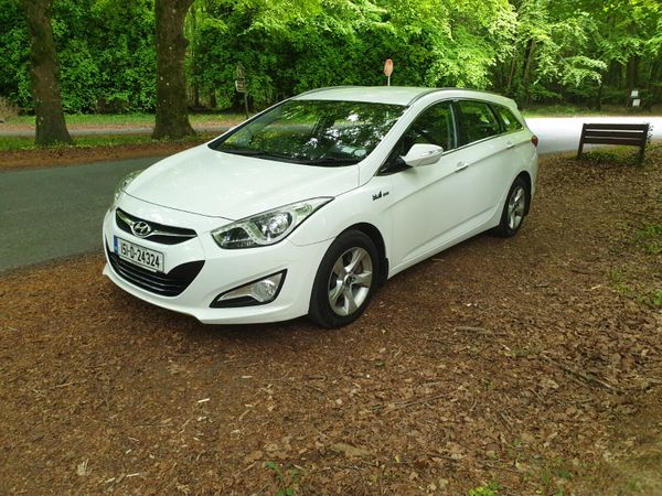 Hyundai i40 Estate, Diesel, 2015, White