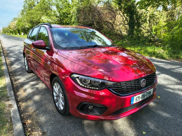 Fiat Tipo Estate, Diesel, 2017, Red