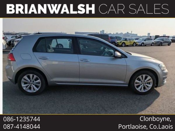 Volkswagen Golf Hatchback, Petrol, 2014, Gold