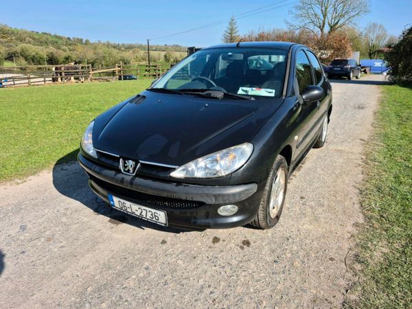 Peugeot 206 Hatchback, Petrol, 2006, Black
