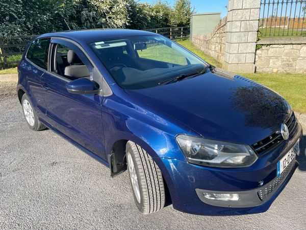 Volkswagen Polo Hatchback, Petrol, 2012, Blue
