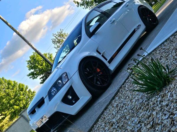 Vauxhall VX Saloon, Petrol, 2008, White