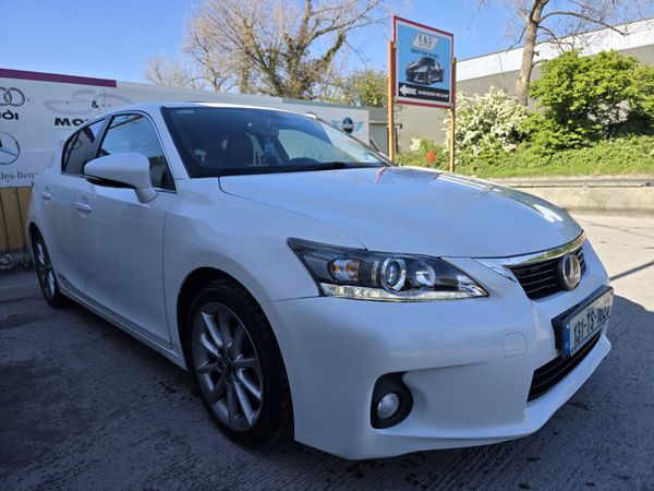 Lexus CT Hatchback, Petrol Hybrid, 2013, White