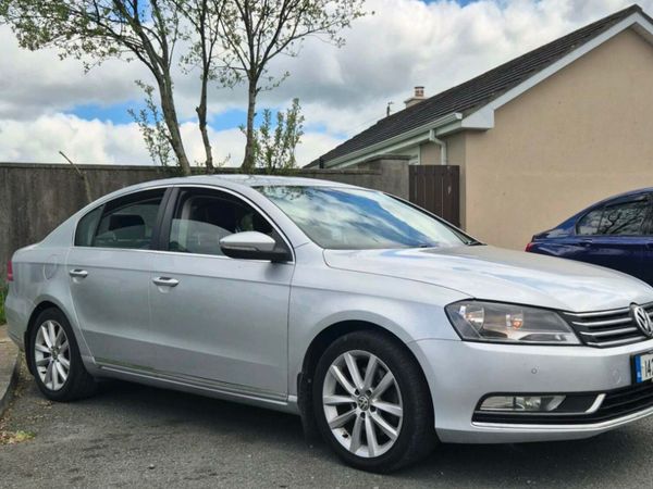 Volkswagen Passat Saloon, Diesel, 2014, Silver