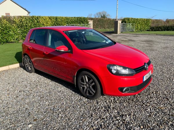 Volkswagen Golf Hatchback, Diesel, 2010, Red