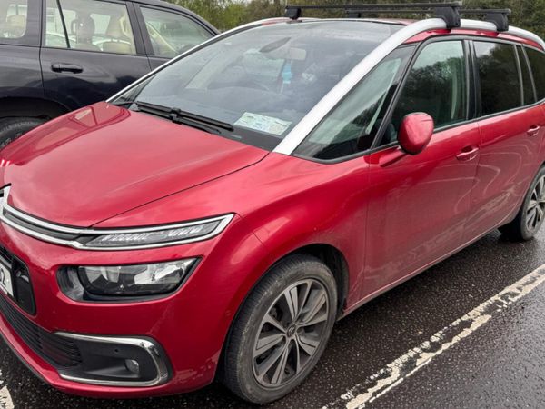 Citroen Grand C4 Picasso Hatchback, Diesel, 2018, Red