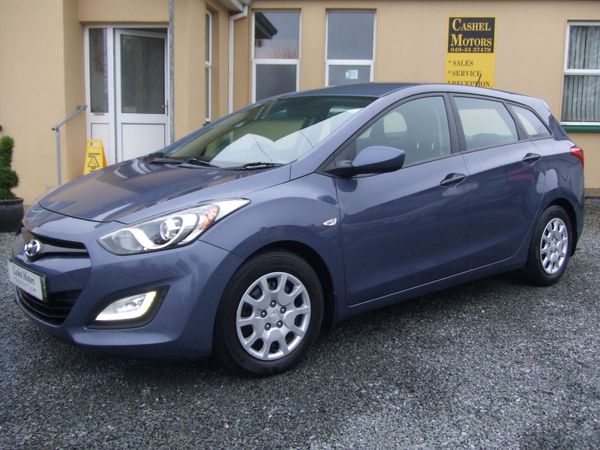 Hyundai i30 Estate/Jeep, Diesel, 2015, Blue