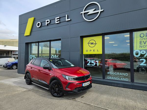 Opel Grandland X SUV, Petrol, 2022, Red