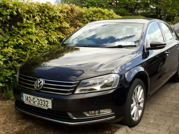 Volkswagen Passat Saloon, Diesel, 2014, Black