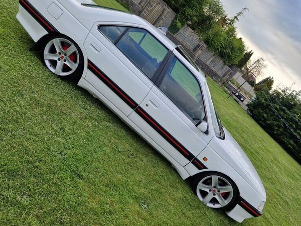 Peugeot 405 Saloon, Diesel, 1994, White