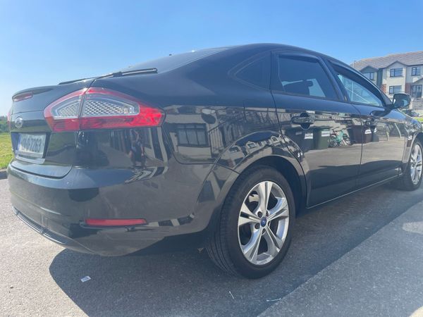 Ford Mondeo Hatchback, Diesel, 2013, Black