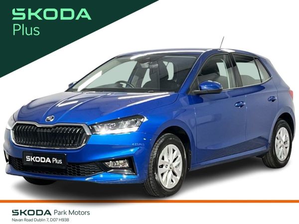 Skoda Fabia Hatchback, Petrol, 2022, Blue