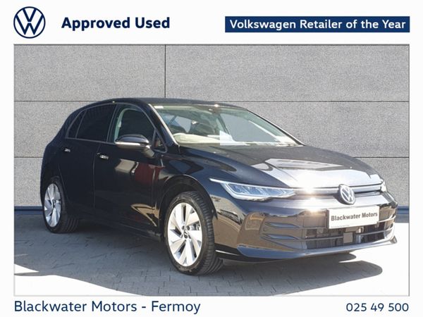 Volkswagen Golf Estate, Petrol Plug-in Hybrid, 2025, Black